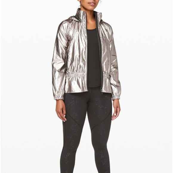 Lululemon x Barrys Stronger as One Jacket Silver Size 6 LW4BEUS - Picture 1 of 9